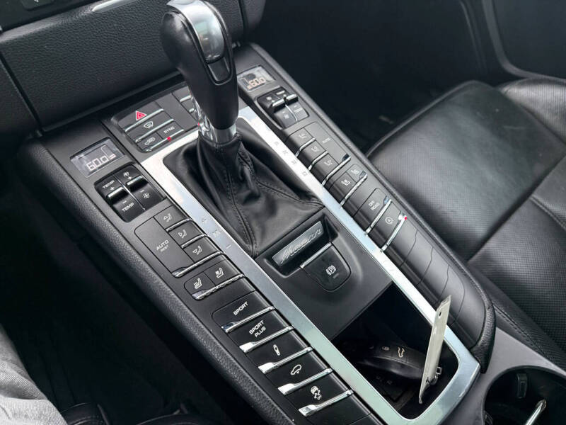 2016 Porsche Macan S
