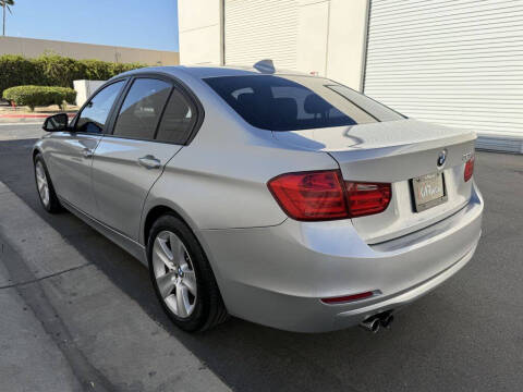 2013 BMW 3 Series 328i