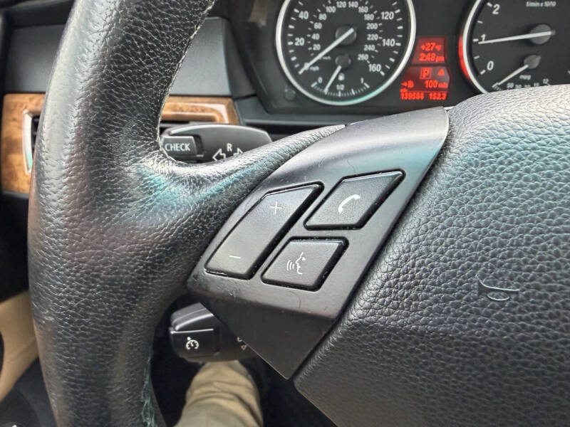 2009 BMW 5 Series 528i xDrive