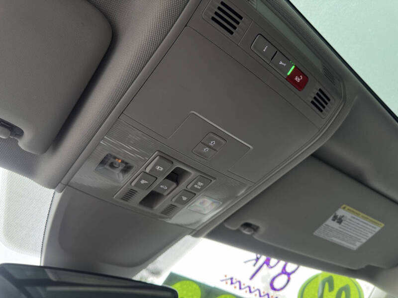 2022 Volkswagen Tiguan SE 4Motion