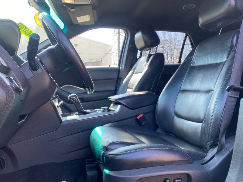 2012 Ford Explorer XLT