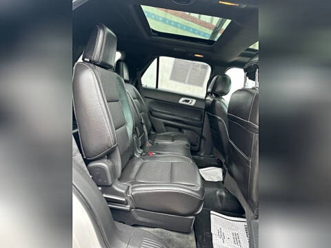 2014 Ford Explorer Sport