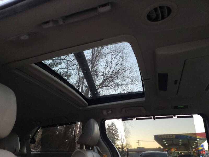 2011 Toyota Sienna Limited 7-Passenger