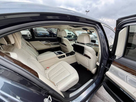 2016 BMW 7 Series 750i xDrive