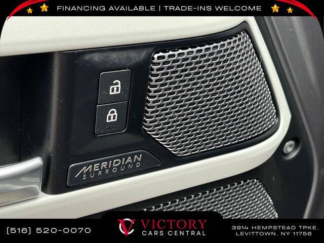 2022 Land Rover Defender 110 X-Dynamic SE