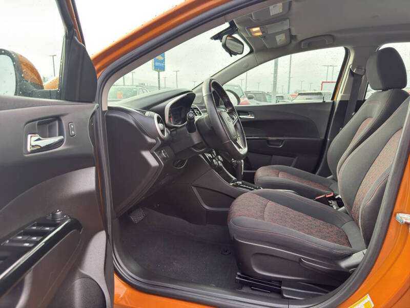 2019 Chevrolet Sonic LT Auto