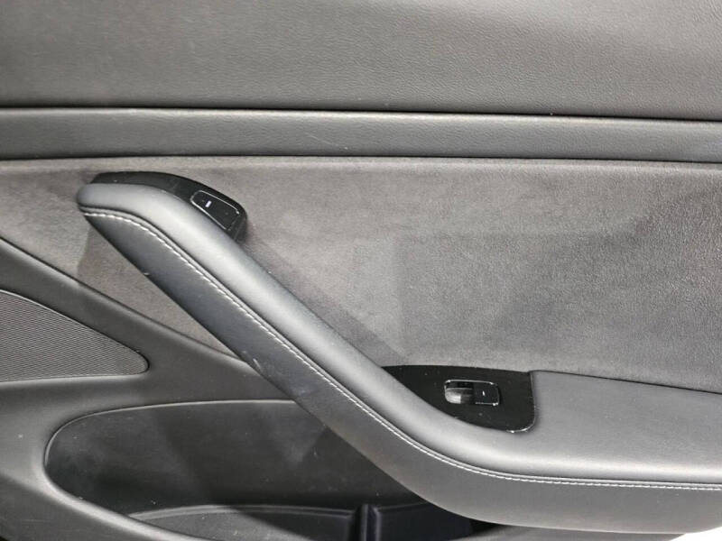 2018 Tesla Model 3 Mid Range