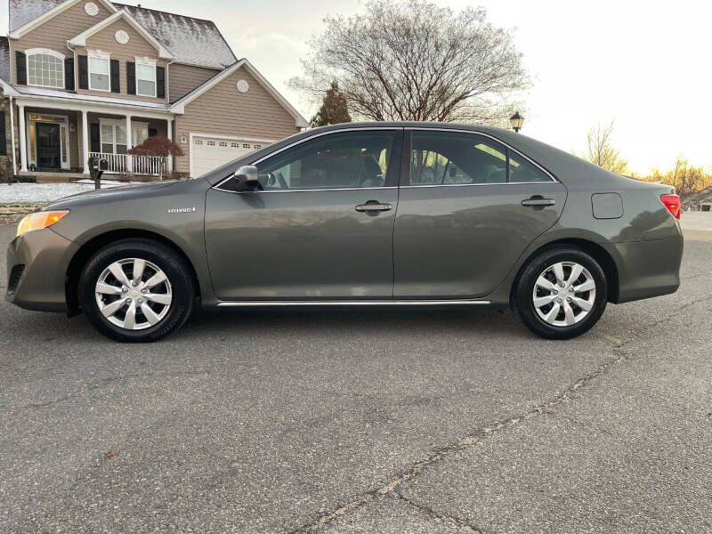 2012 Toyota Camry Hybrid LE