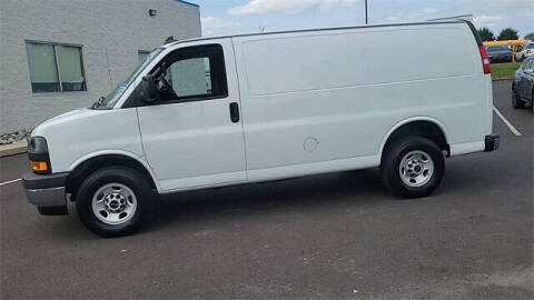 2022 GMC Savana 2500