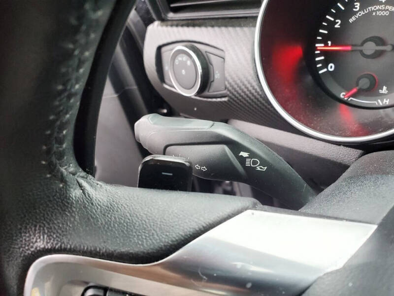 2021 Ford Mustang EcoBoost