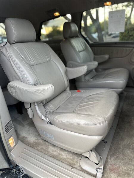 2007 Toyota Sienna XLE 7-Passenger