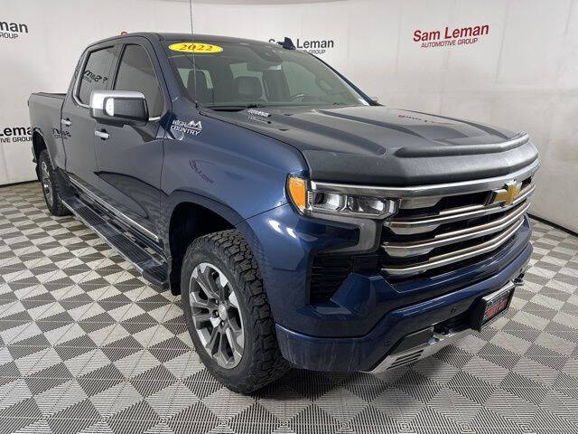 Used 2022 Chevrolet Silverado 1500 High Country with VIN 1GCUDJET9NZ586747 for sale in Bloomington, IL