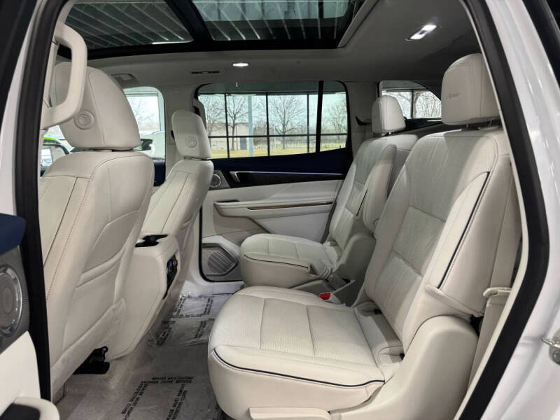 2025 Buick Enclave Avenir