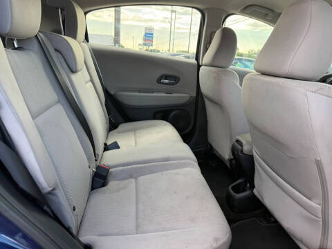 2017 Honda HR-V LX