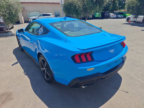 2024 Ford Mustang EcoBoost Premium