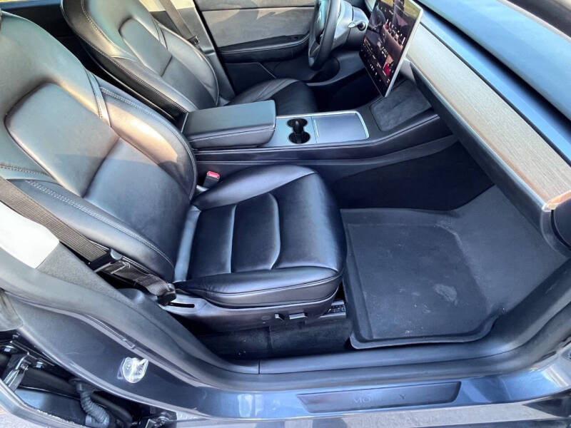 2022 Tesla Model Y Long Range