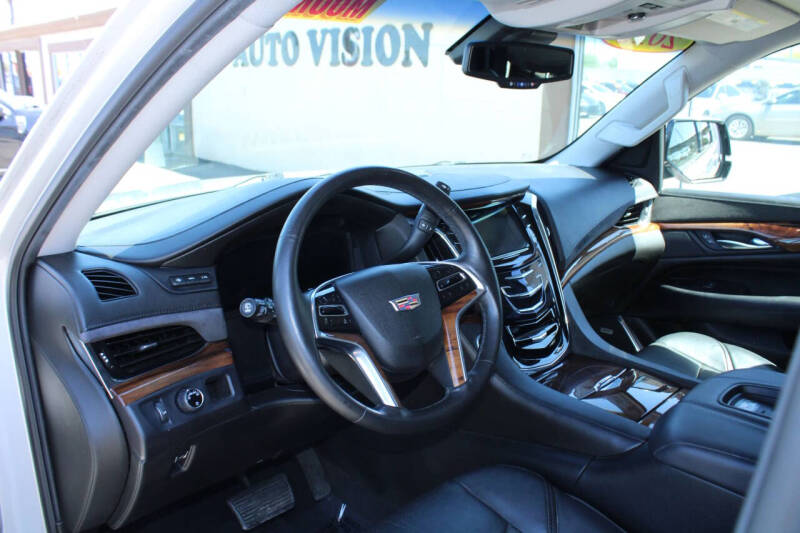 2015 Cadillac Escalade Premium