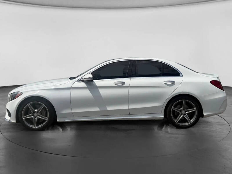 2016 Mercedes-Benz C-Class