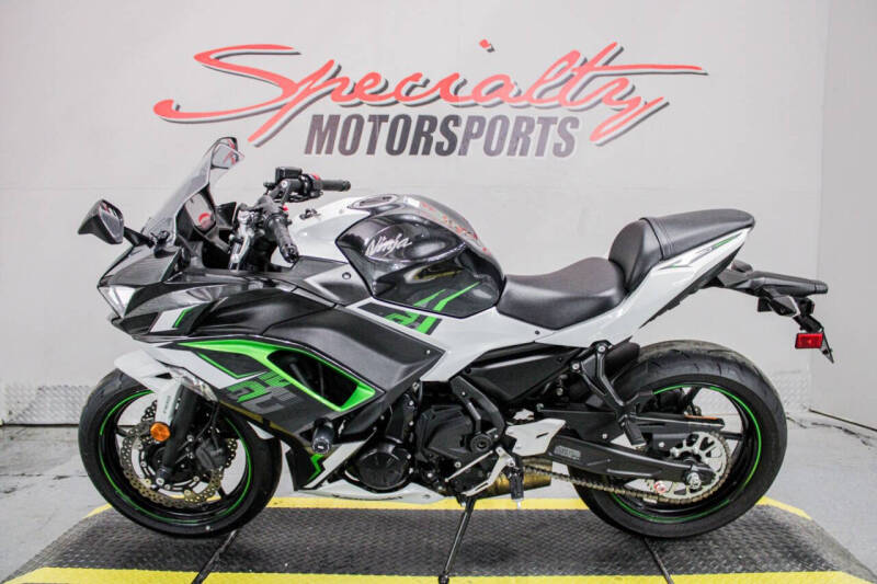 2022 Kawasaki Ninja 650 ABS