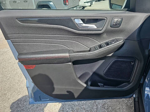 2024 Ford Escape ST-Line Elite