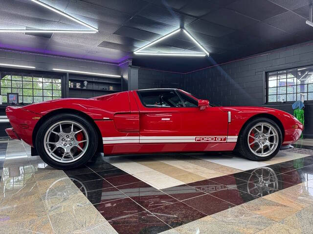 2005 Ford GT