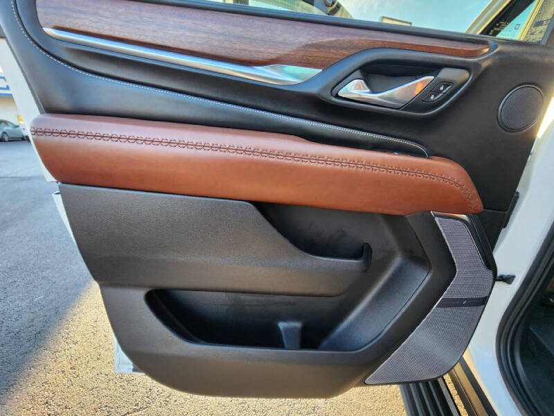 2023 GMC Yukon XL Denali Ultimate