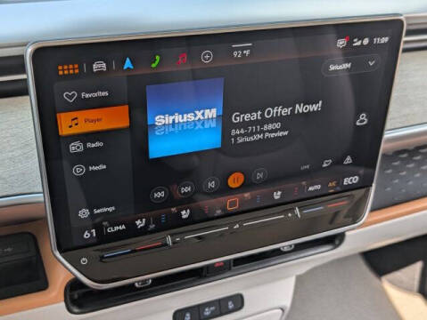 2025 Volkswagen ID. Buzz Pro S Plus