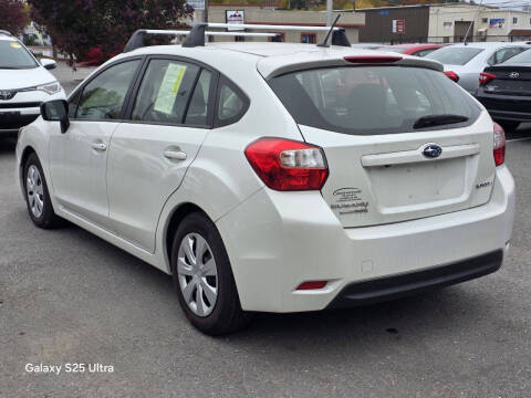 2016 Subaru Impreza 2.0i