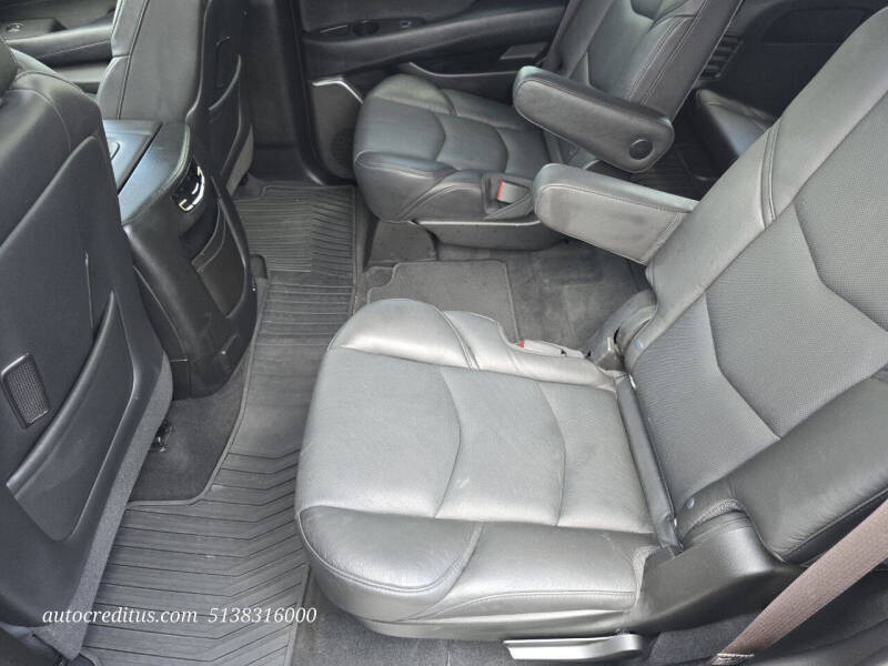 2017 Cadillac Escalade Luxury