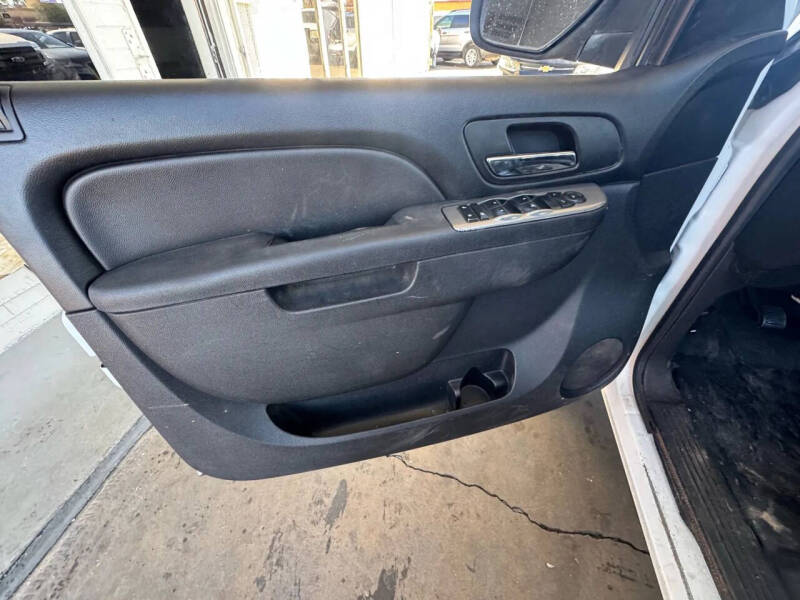 2011 Chevrolet Tahoe Special Service