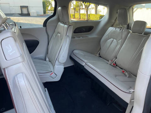 2020 Chrysler Pacifica Limited