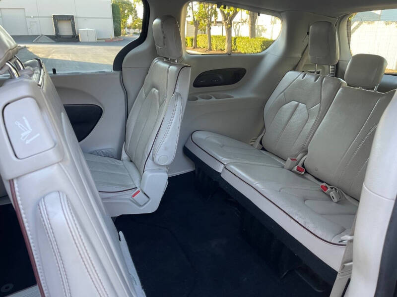 2020 Chrysler Pacifica Limited