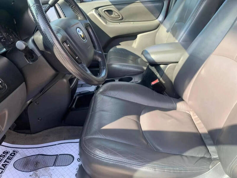 2003 Mazda Tribute ES-V6