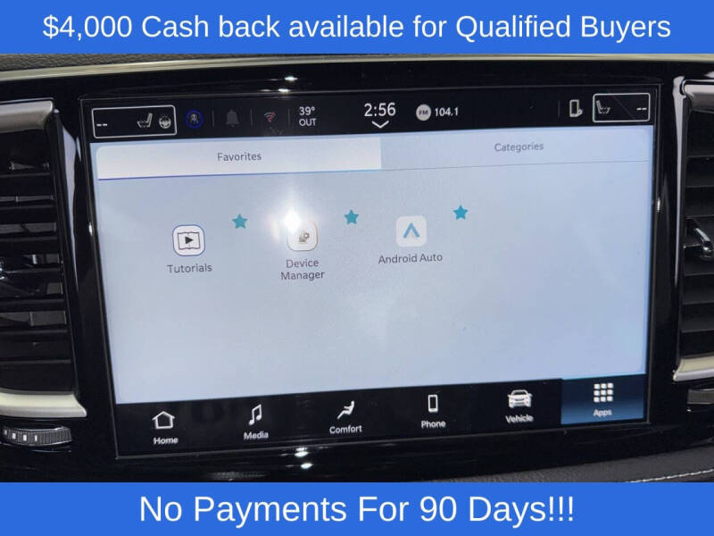 2026 Chrysler Pacifica Select