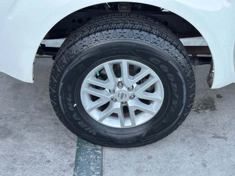 2019 Nissan Frontier SV