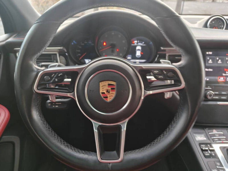 2018 Porsche Macan S