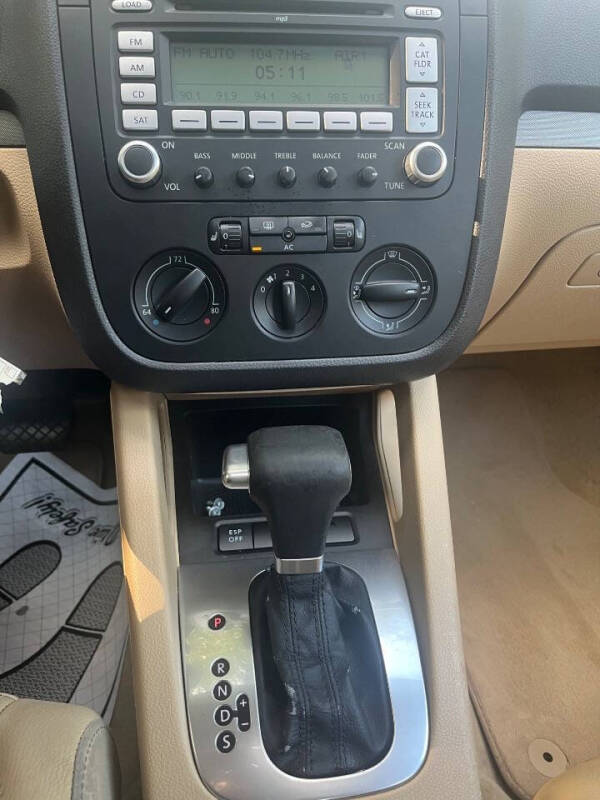 2009 Volkswagen Jetta SEL