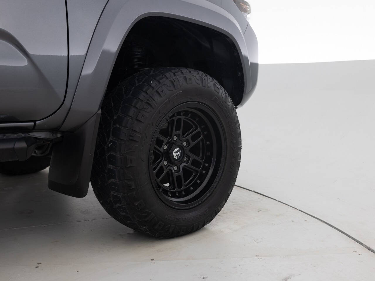 Used Car 2021 Toyota Tacoma  Sr V6 4x4 4dr Double Cab 5.0 Ft Sb For Sale Under $30,000 In Coal City, Illinois