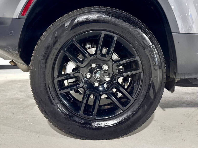 2022 Land Rover Defender 110 S