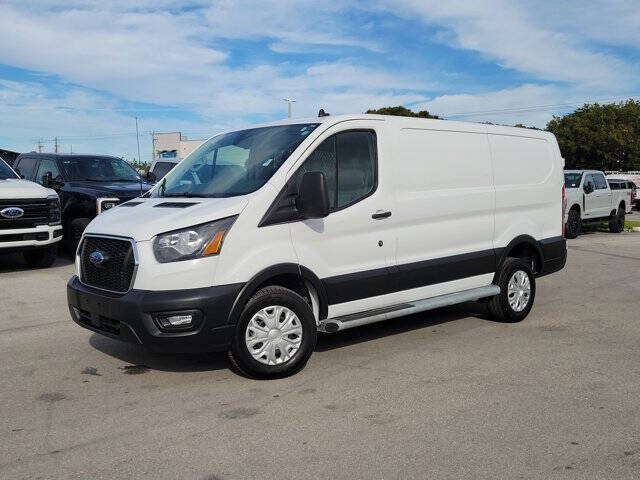 2024 Ford Transit Van Base's photo