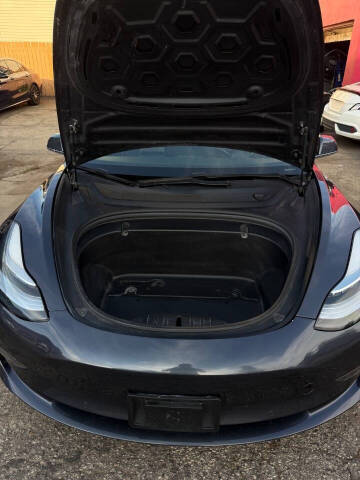 2020 Tesla Model 3 Long Range