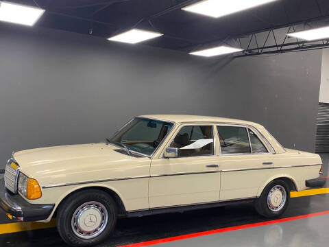 1979 Mercedes-Benz 300-Class