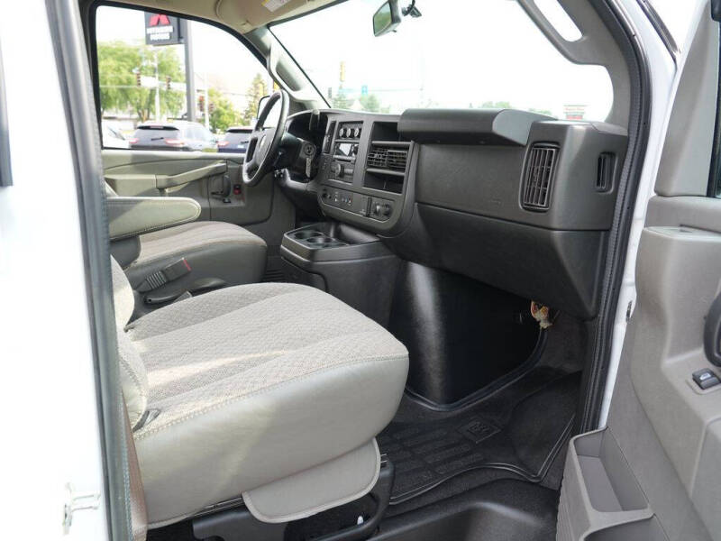2020 Chevrolet Express LS 3500