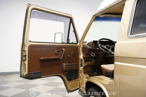 1982 Volkswagen Vanagon Camper
