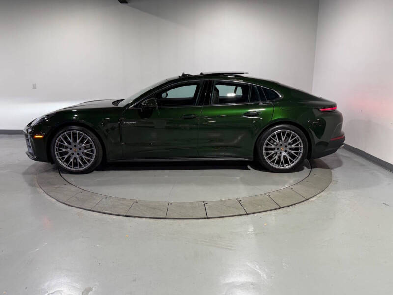 2025 Porsche Panamera 4 E-Hybrid