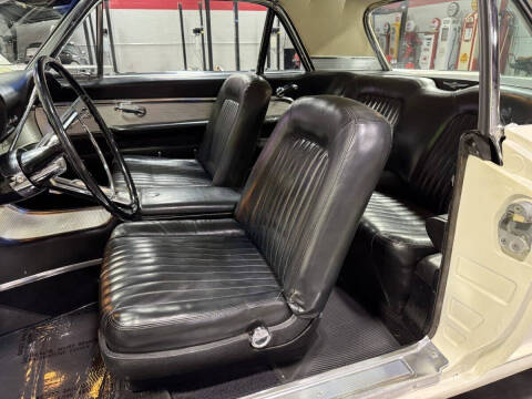 1962 Ford Thunderbird