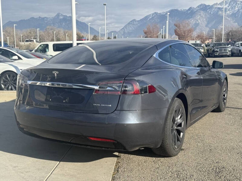 2020 Tesla Model S Long Range Plus