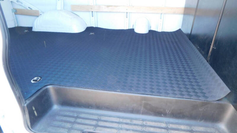 2024 GMC Savana 2500