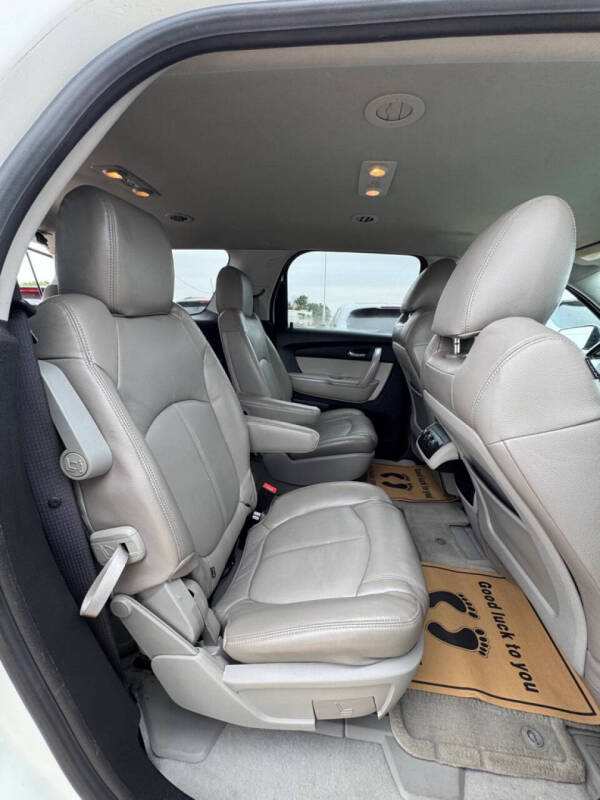 2012 GMC Acadia SLE