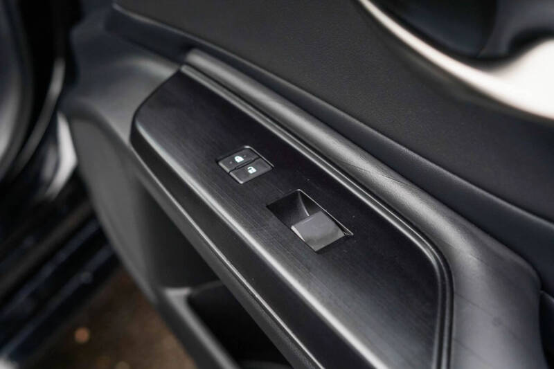 2020 Lexus ES 300h Ultra Luxury